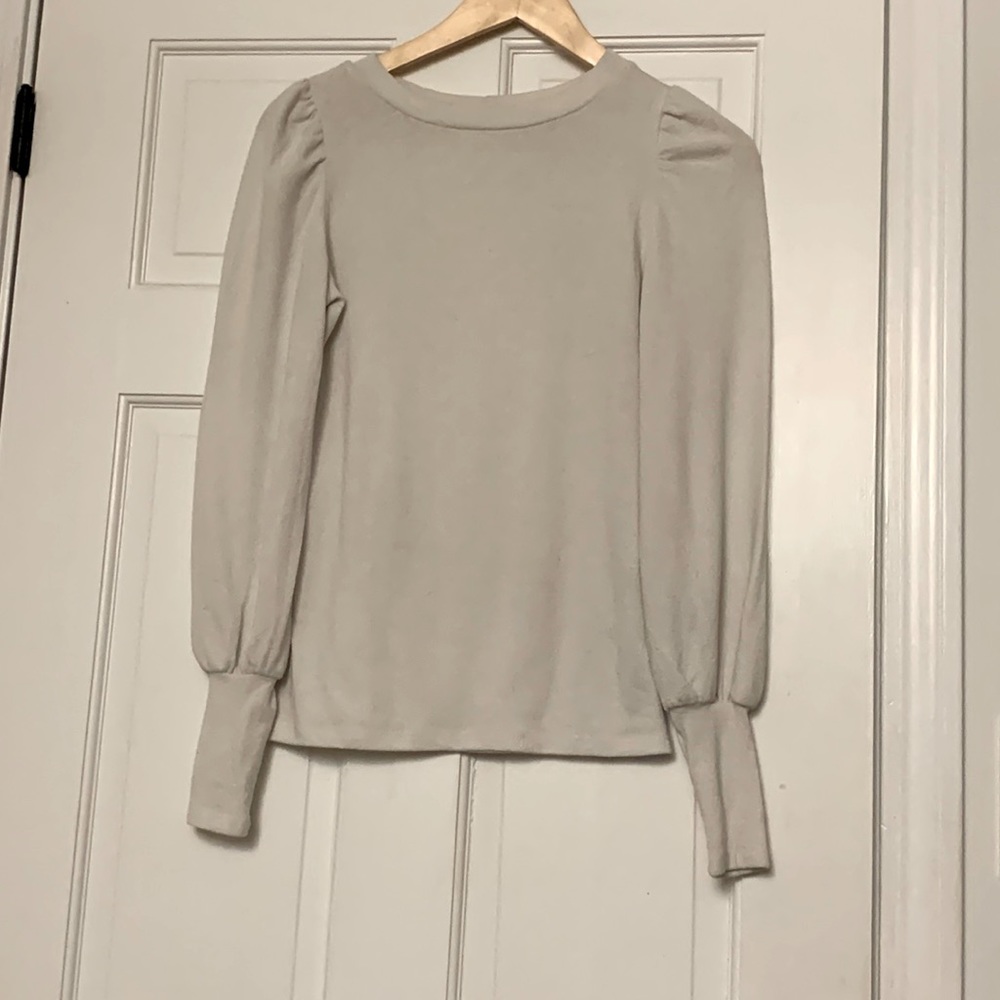 Mi Ami white puff sleeve shirt